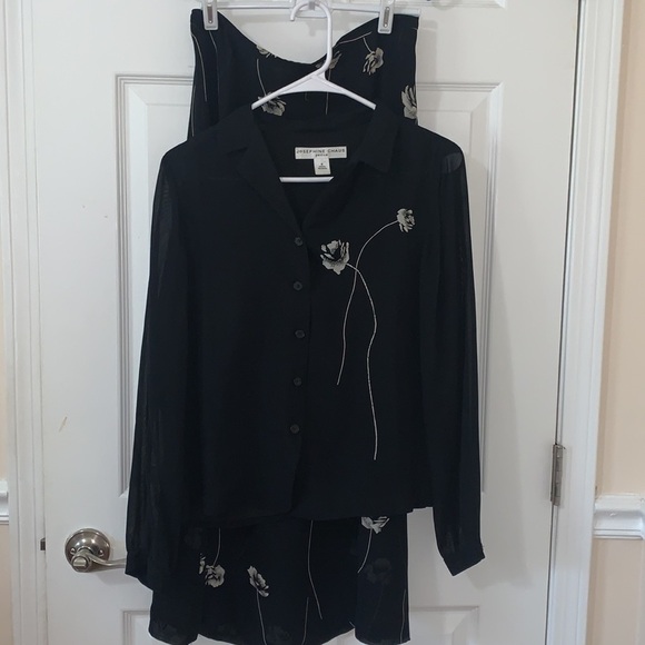 Vintage two piece floral set. - Picture 1 of 9